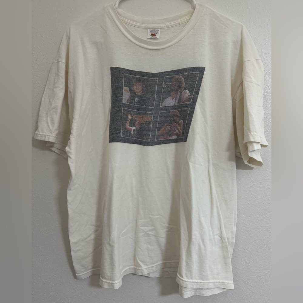 ASIA 1982 Band Tour Fruit of the Loom White T-shirt Size XL 23W X 25L Vintage